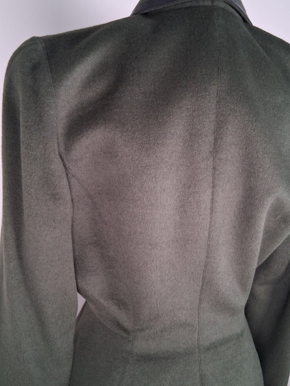 Archival Thierry Mugler Wasp Waist Wool & Leather Trim Jacket size 40 - US 8/10 - Picture 8 of 11